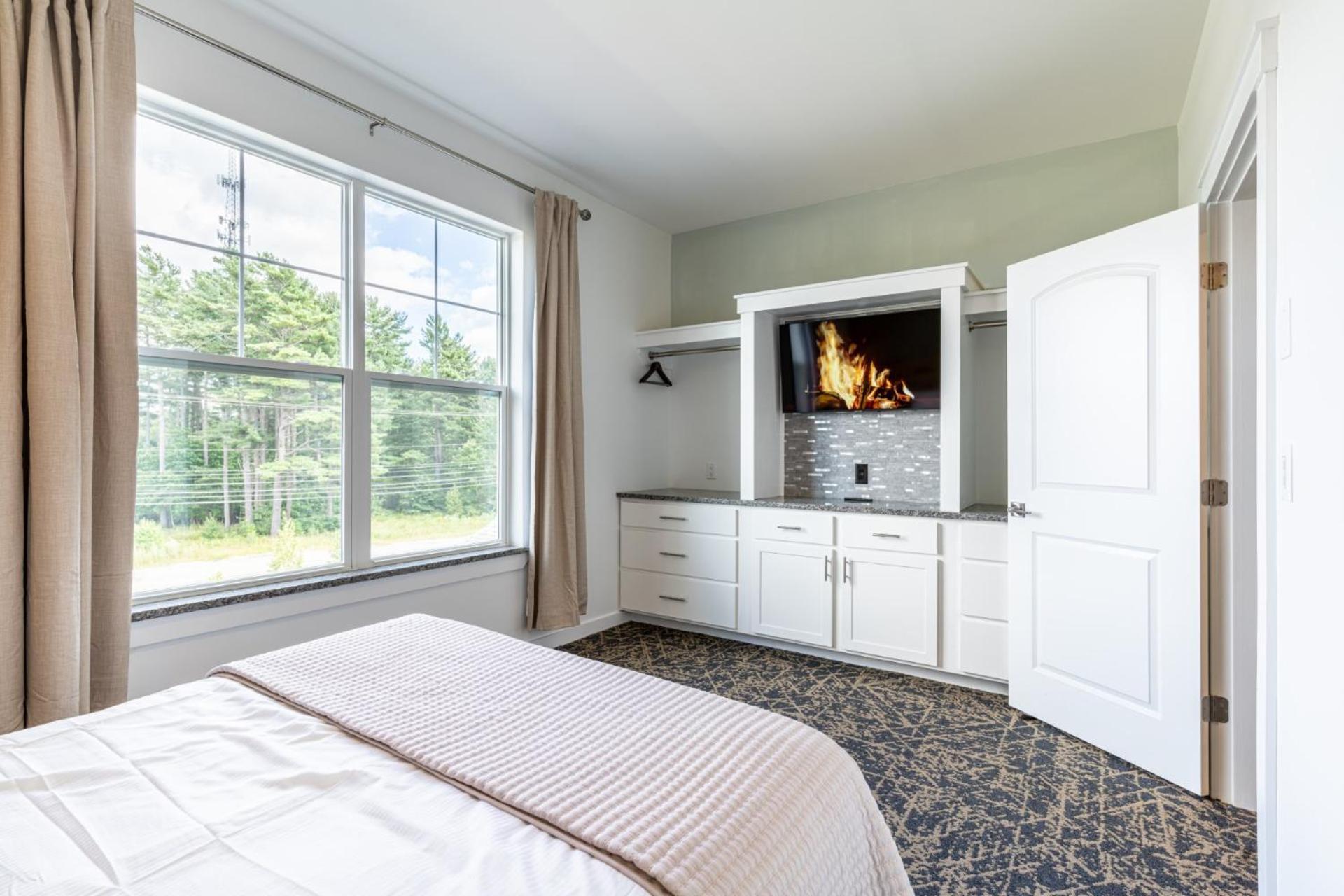 Stone Park Ellsworth-Bar Harbor Aparthotel Ngoại thất bức ảnh